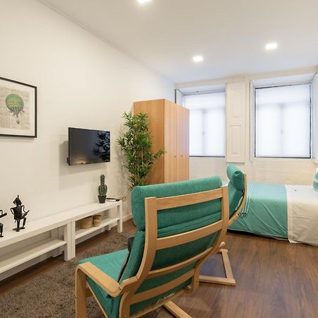 Host Wise - Modern Studios With Terrace - Walk Everywhere Porto Oda fotoğraf