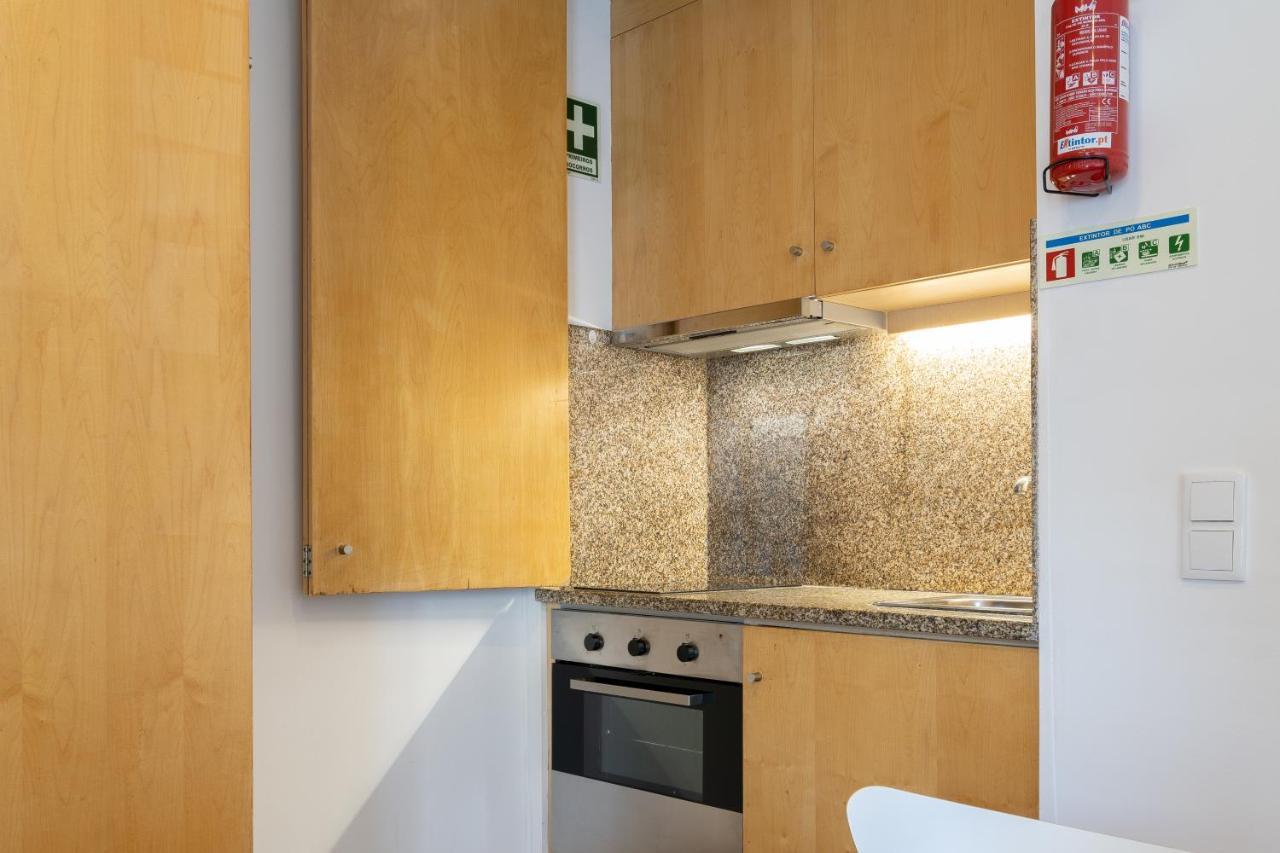 Host Wise - Modern Studios With Terrace - Walk Everywhere Porto Dış mekan fotoğraf