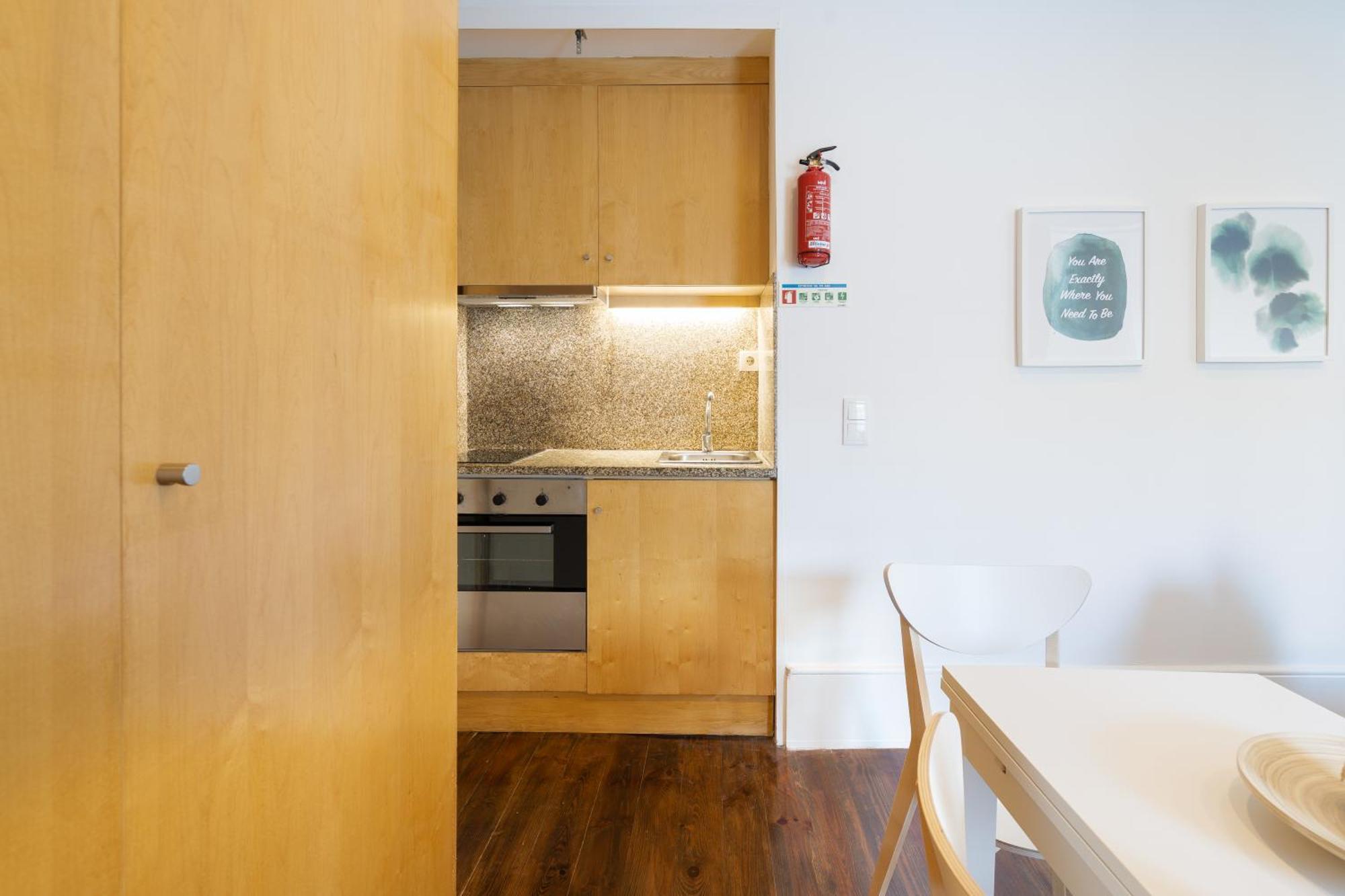 Host Wise - Modern Studios With Terrace - Walk Everywhere Porto Oda fotoğraf