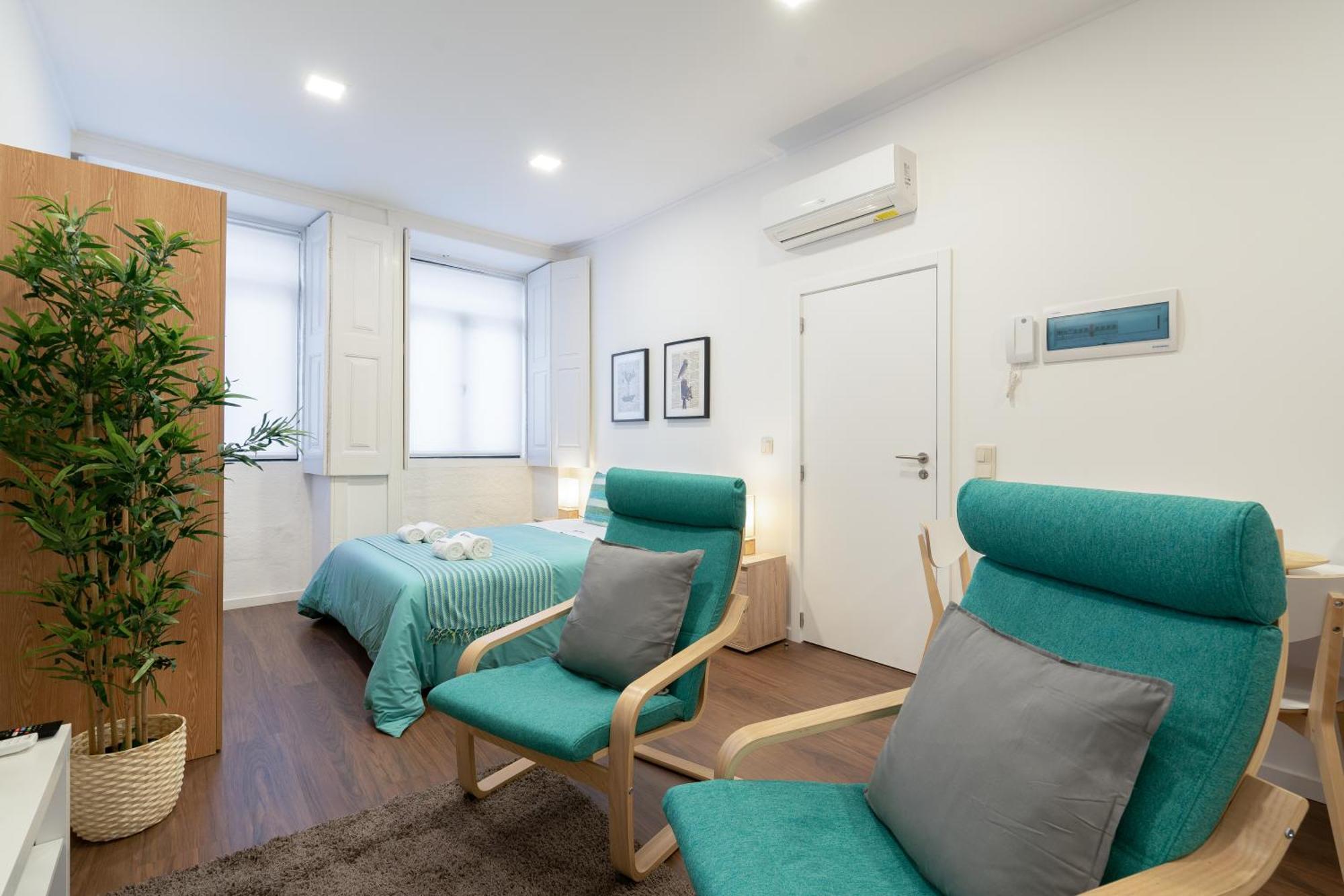 Host Wise - Modern Studios With Terrace - Walk Everywhere Porto Oda fotoğraf