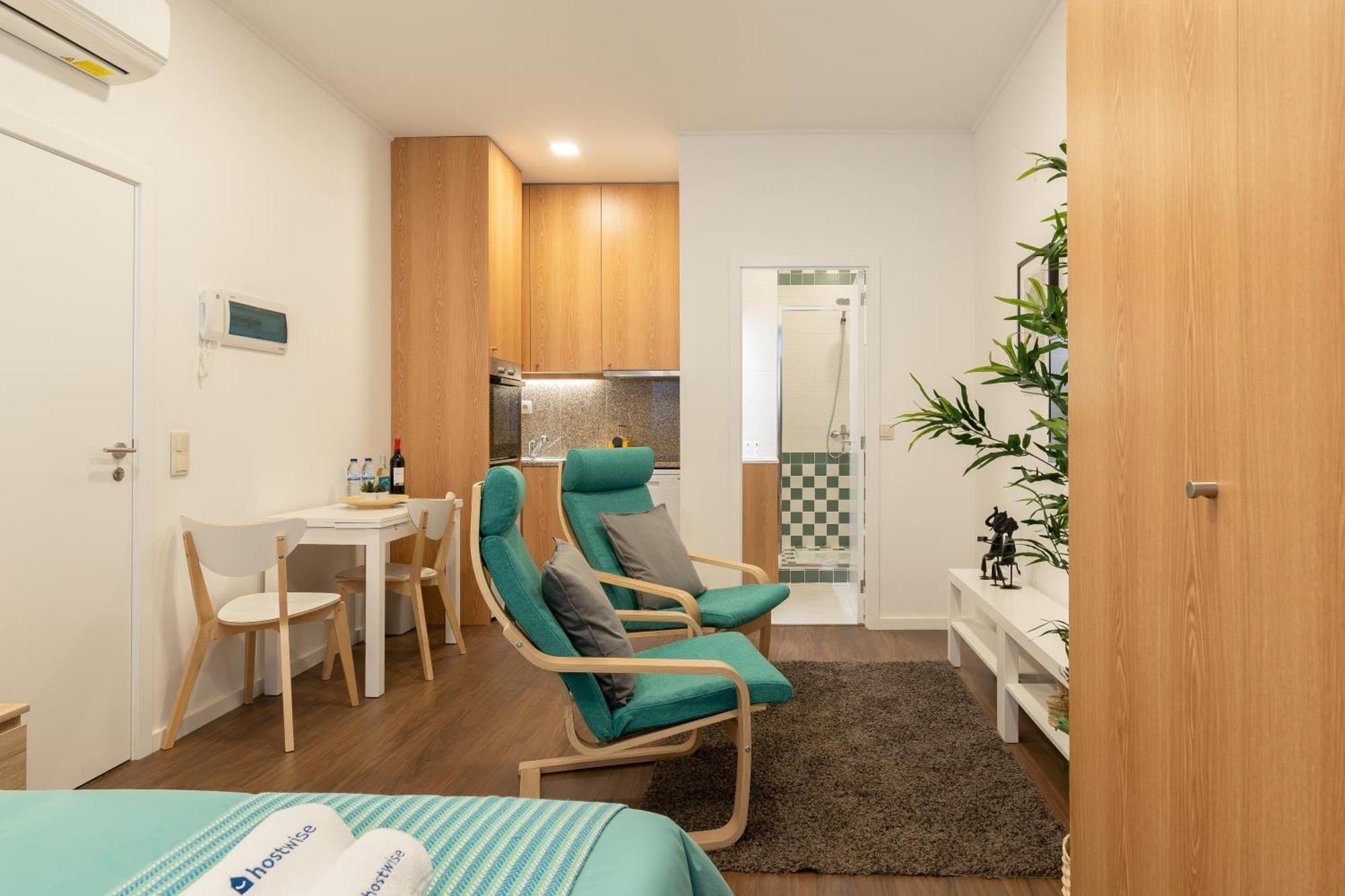 Host Wise - Modern Studios With Terrace - Walk Everywhere Porto Oda fotoğraf